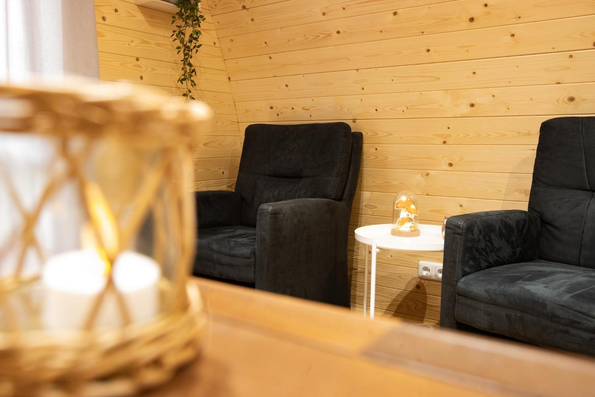 Camping Pod Lyts Dekema 1 Baard Bagian luar foto