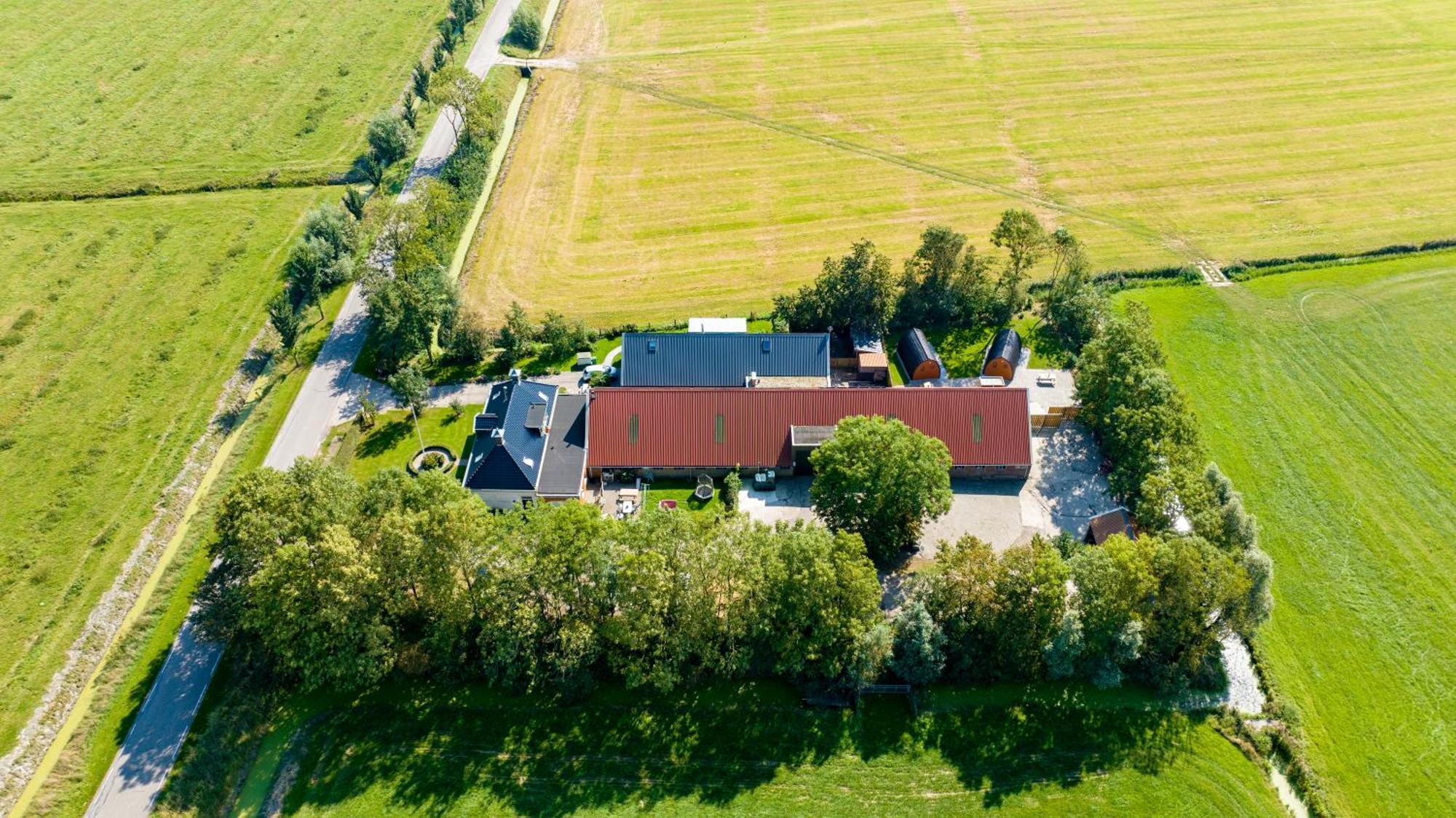 Camping Pod Lyts Dekema 1 Baard Bagian luar foto