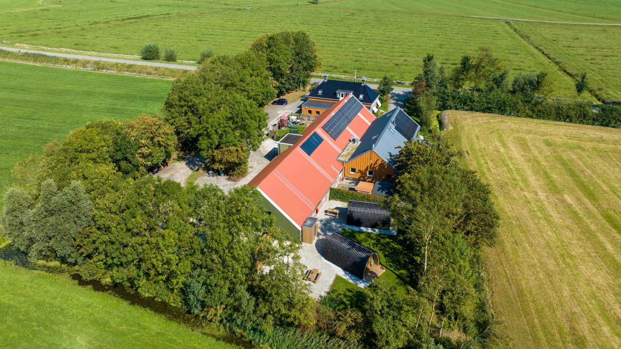 Camping Pod Lyts Dekema 1 Baard Bagian luar foto