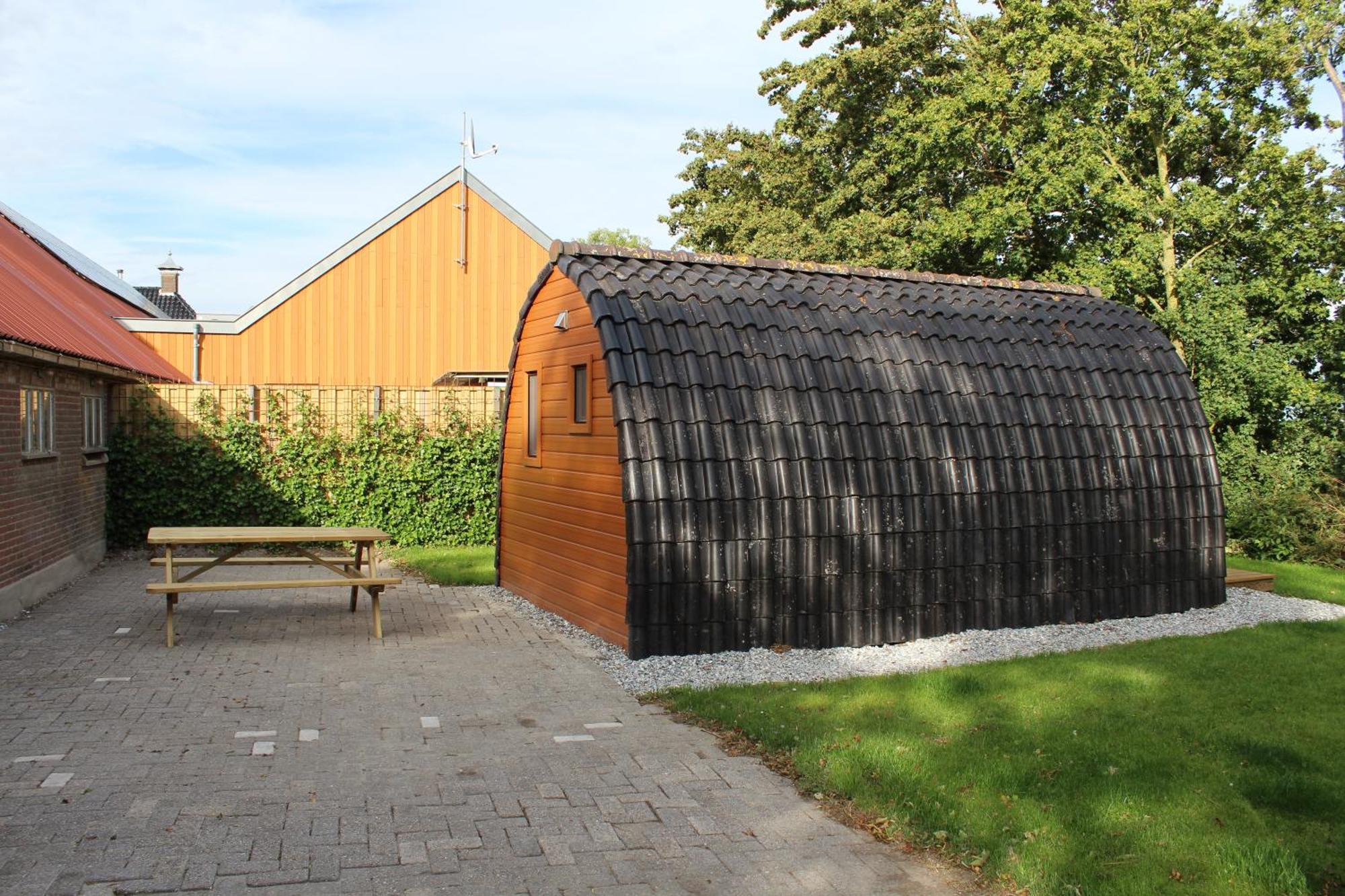 Camping Pod Lyts Dekema 1 Baard Bagian luar foto
